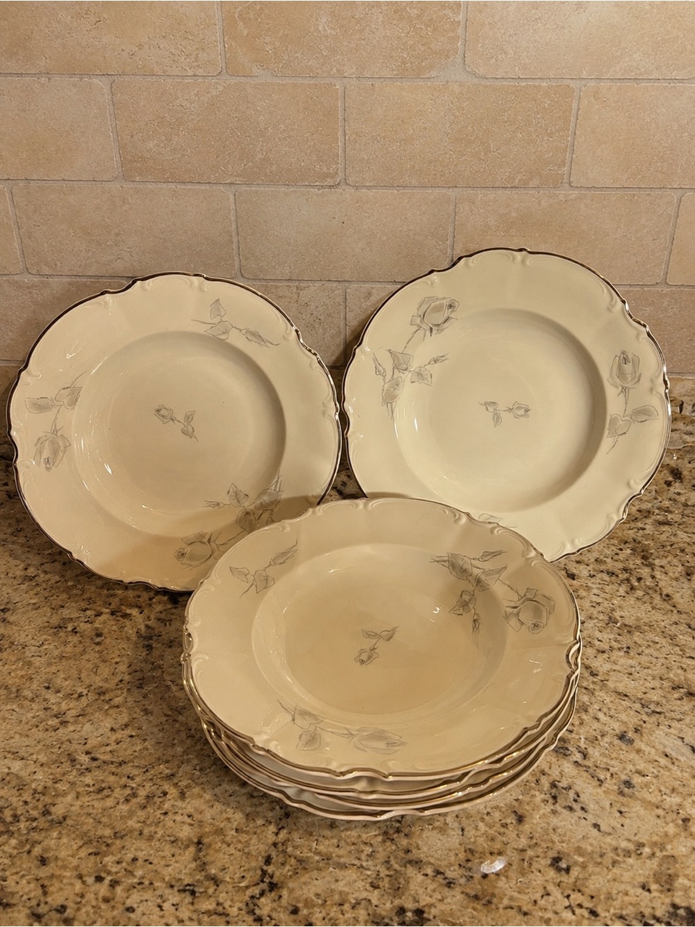 Vintage Hutschenreuther Sylvia Salad Plates – Set of 6, Bavaria Germany